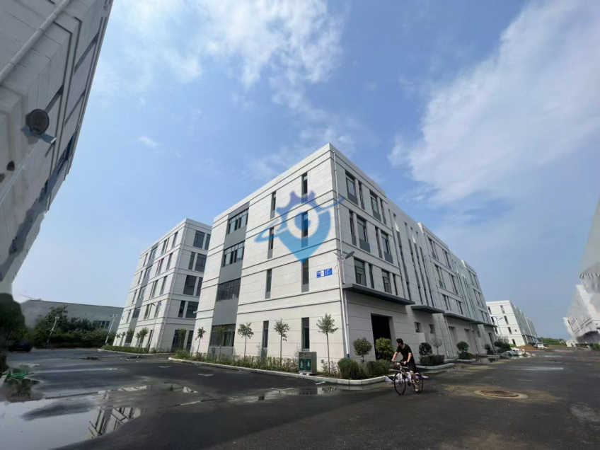 沈阳市浑南区特价厂房出租出售,租15块钱,售卖3500,价格可议,全沈阳房源均有